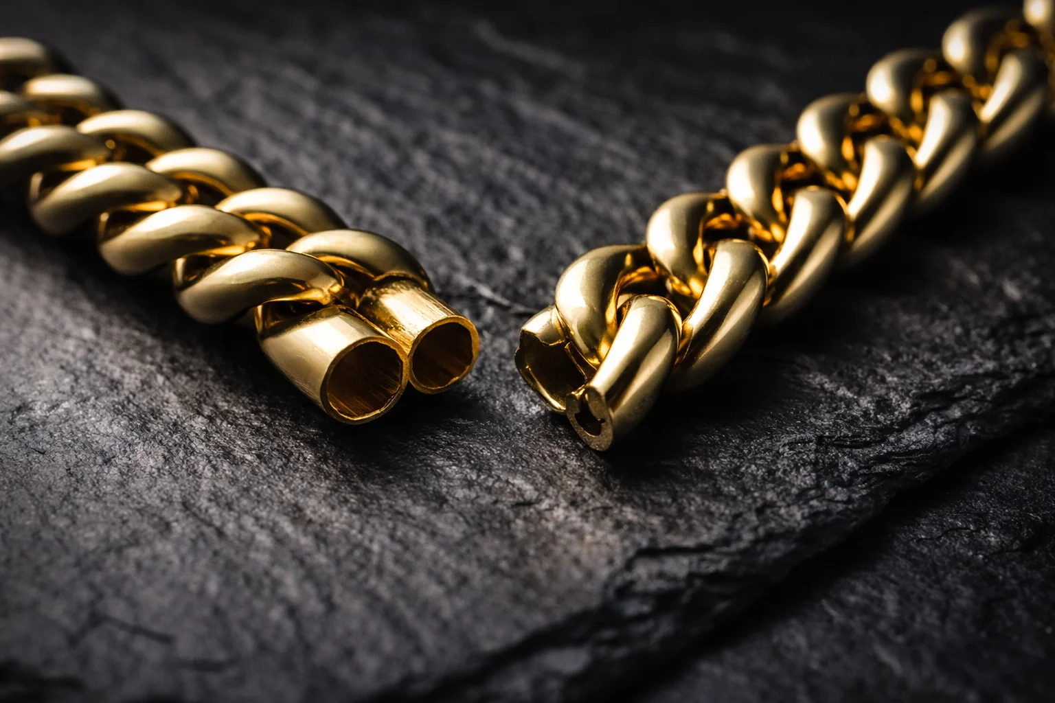 The Expert Jeweler's Guide to Hollow Gold: What You Must Know Before Buying